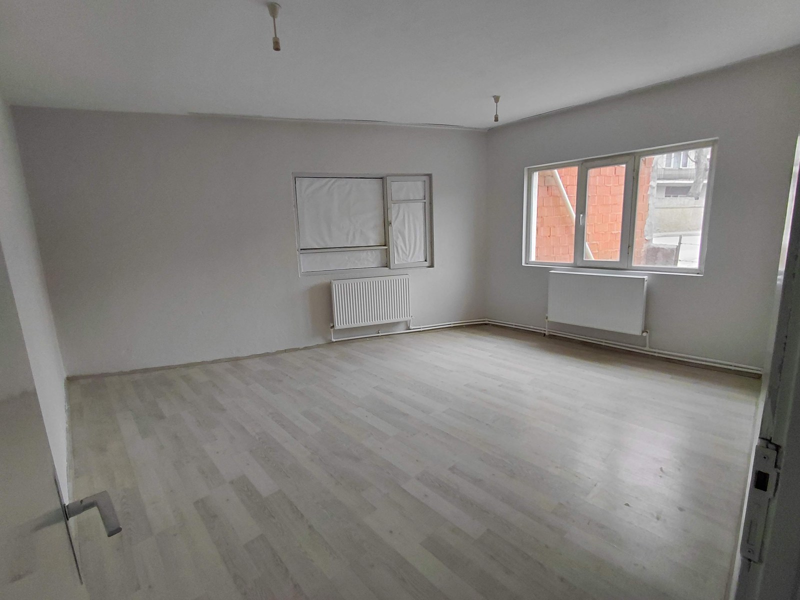 KURUOĞLU'NDAN KİRALIK 2+1 DAİRE YENİ TADİLATLI - 2