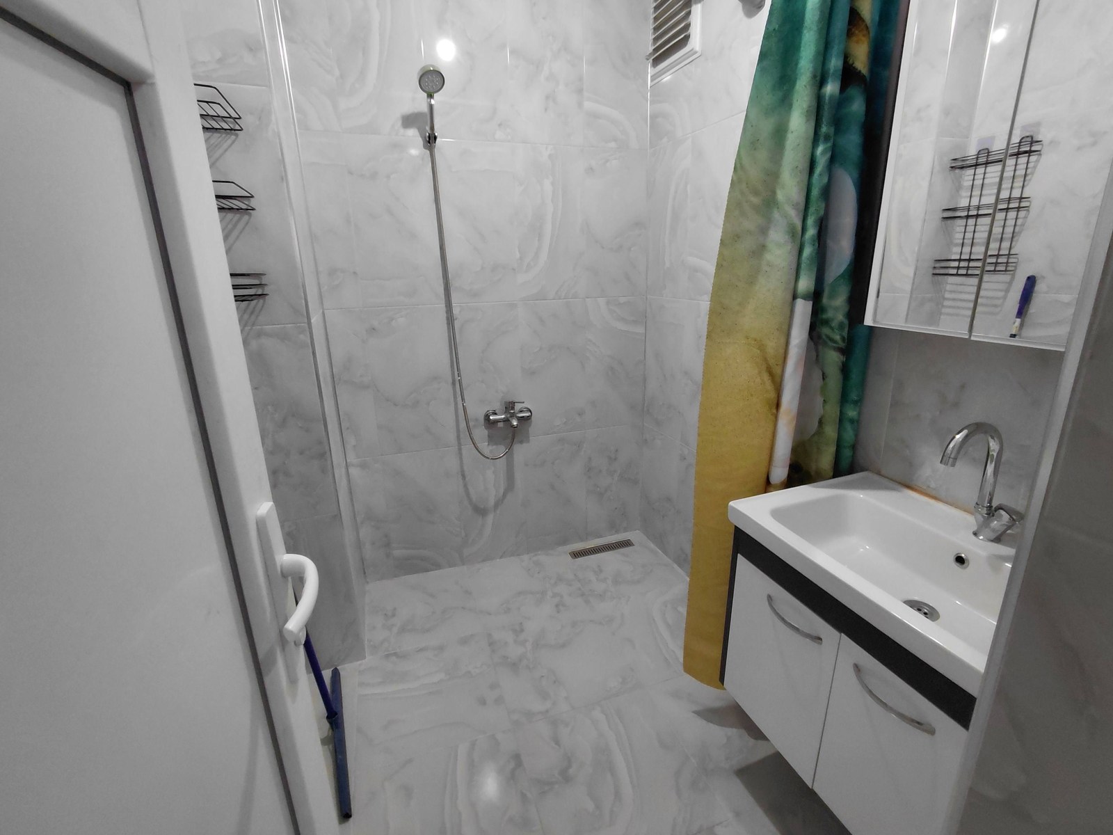 KURUOĞLU'NDAN KİRALIK 2+1 DAİRE YENİ TADİLATLI - 10