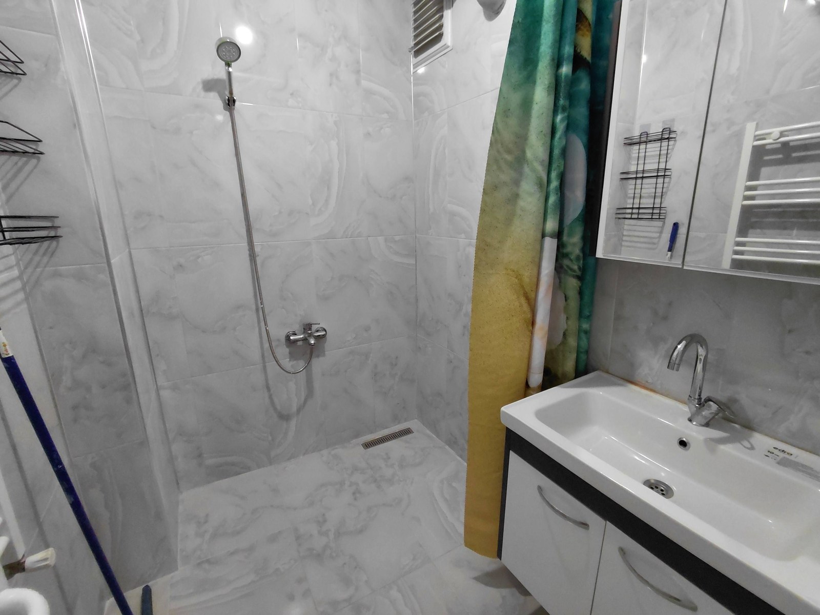 KURUOĞLU'NDAN KİRALIK 2+1 DAİRE YENİ TADİLATLI - 11