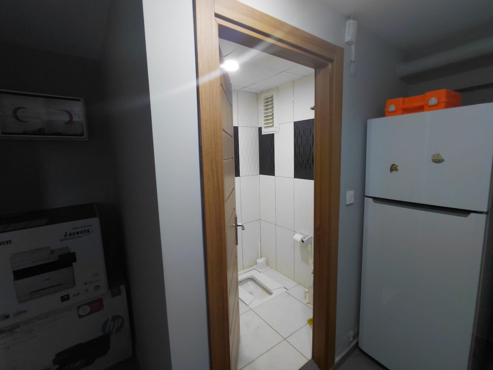 KURUOĞLU NDAN ŞEHİR MERKEZİNDE 250 M² KİRALIK İŞYERİ - 7