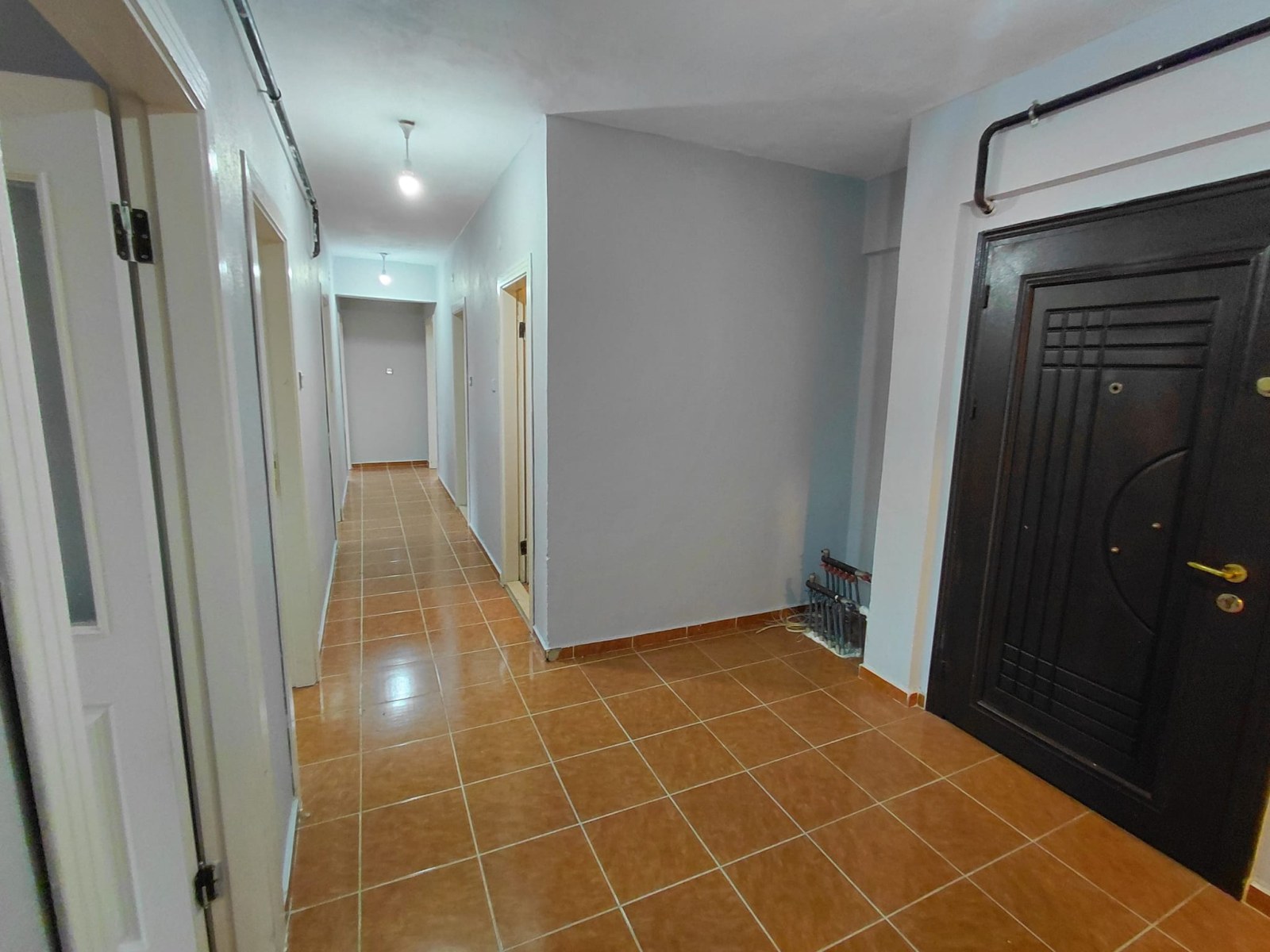 KURUOĞLU 'NDAN PLATİN EVLERİ SİTESİNDE SATILIK 3+1 / 155M² DAİRE - 6