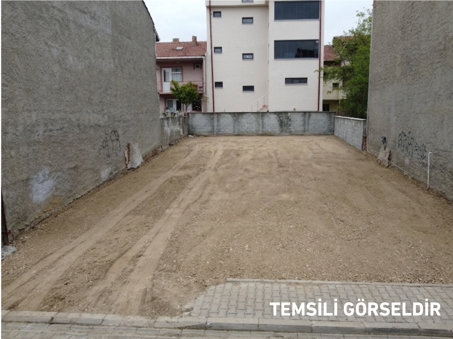 KURUOĞLU' NDAN YEDİLER MAH. SATILIK 189 M2 ARSA - 8