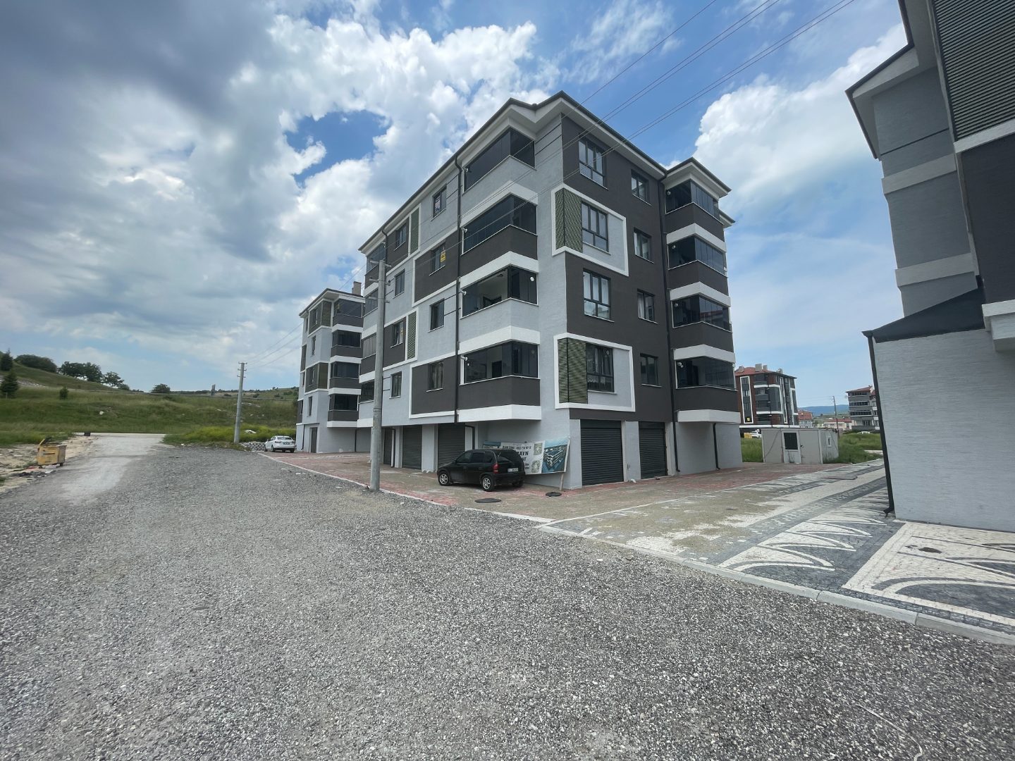 KURUOĞLU' NDAN FEN LİSESİ YANINDA KİRALIK 1+1 DAİRE - 5