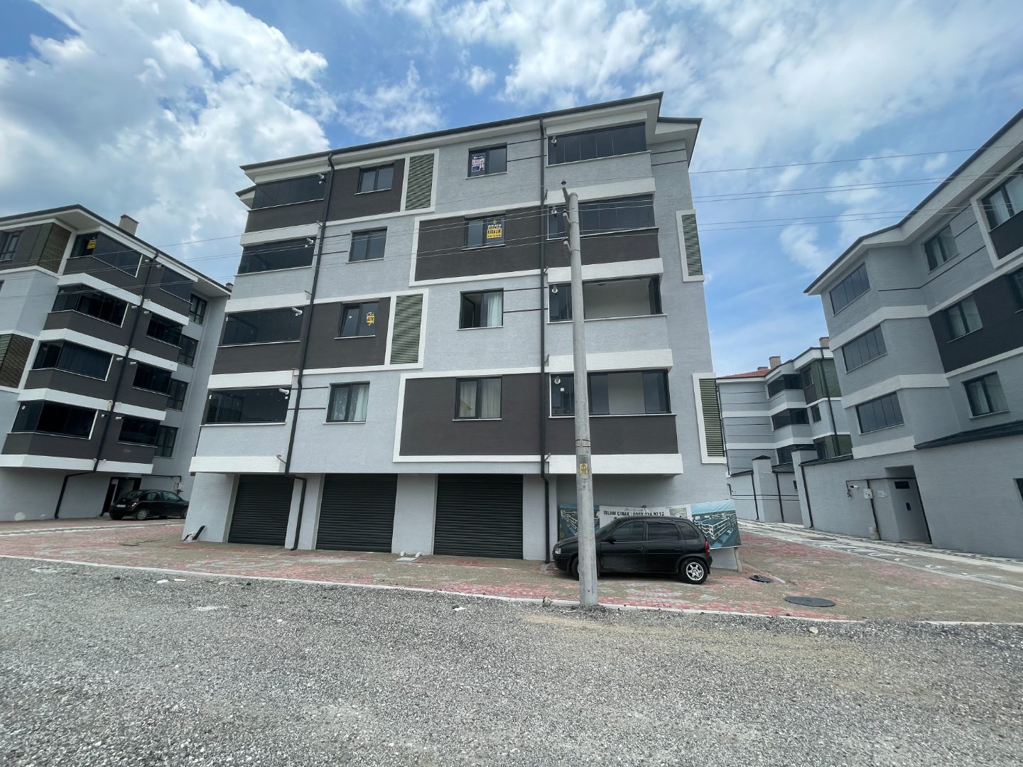 KURUOĞLU' NDAN FEN LİSESİ YANINDA KİRALIK 1+1 DAİRE - 2