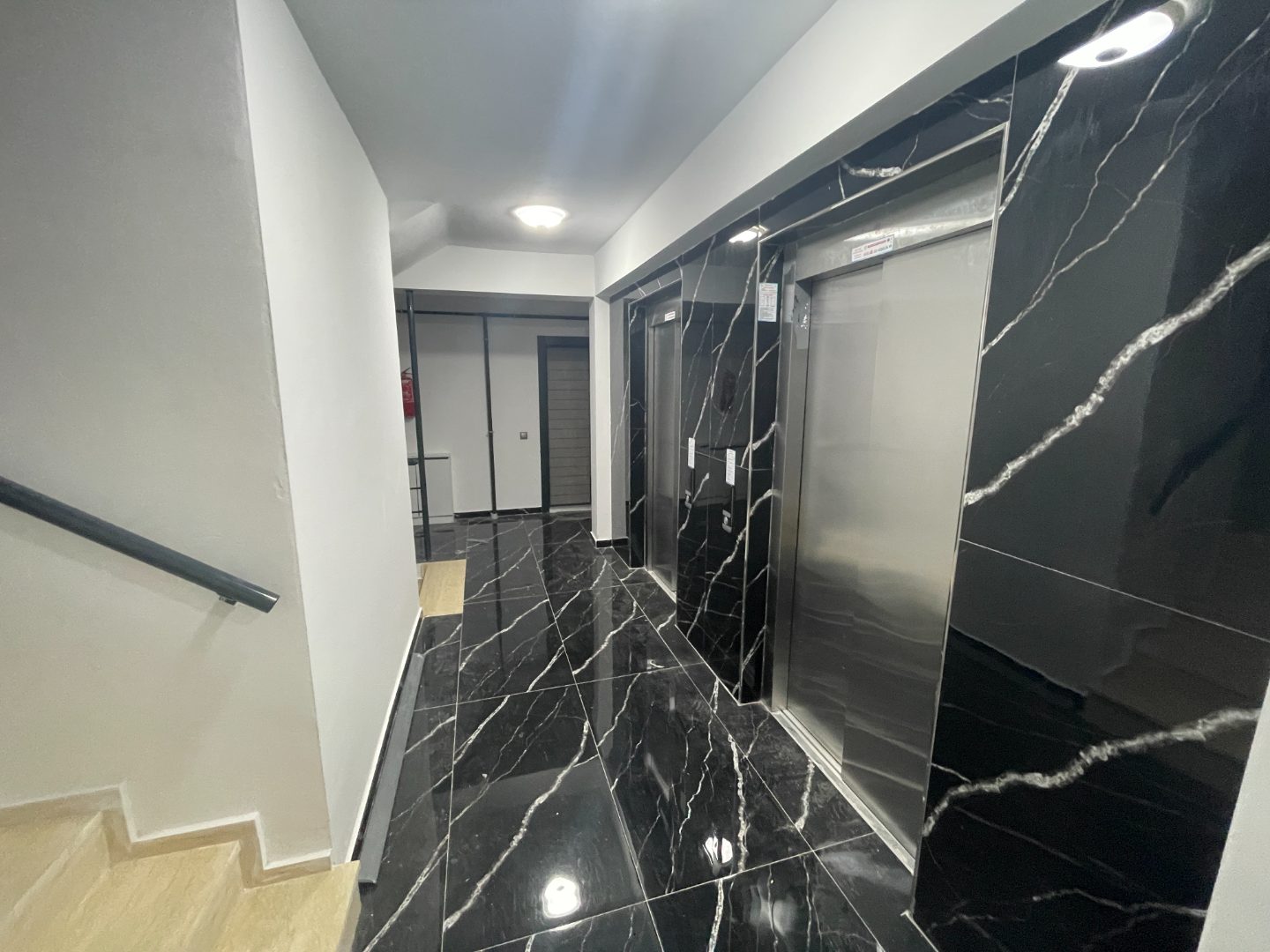 KURUOĞLU' NDAN FEN LİSESİ YANINDA KİRALIK 1+1 DAİRE - 7