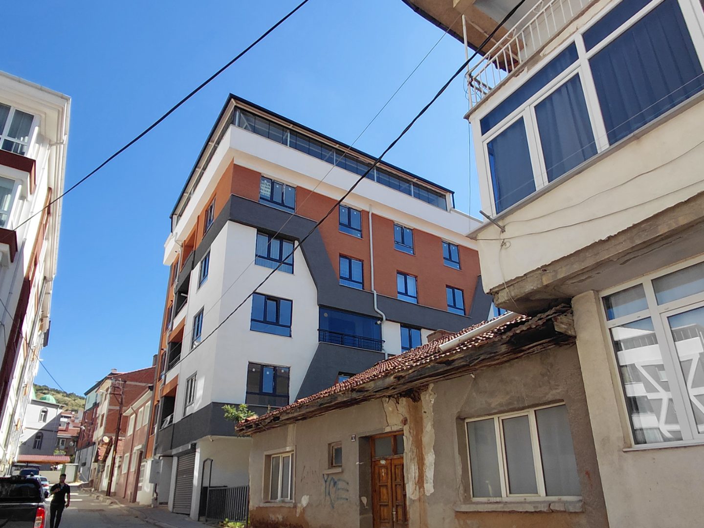 KURUOĞLU UNDAN ŞEHİR MERKEZİNDE 2+1 KİRALIK DAİRE - 6