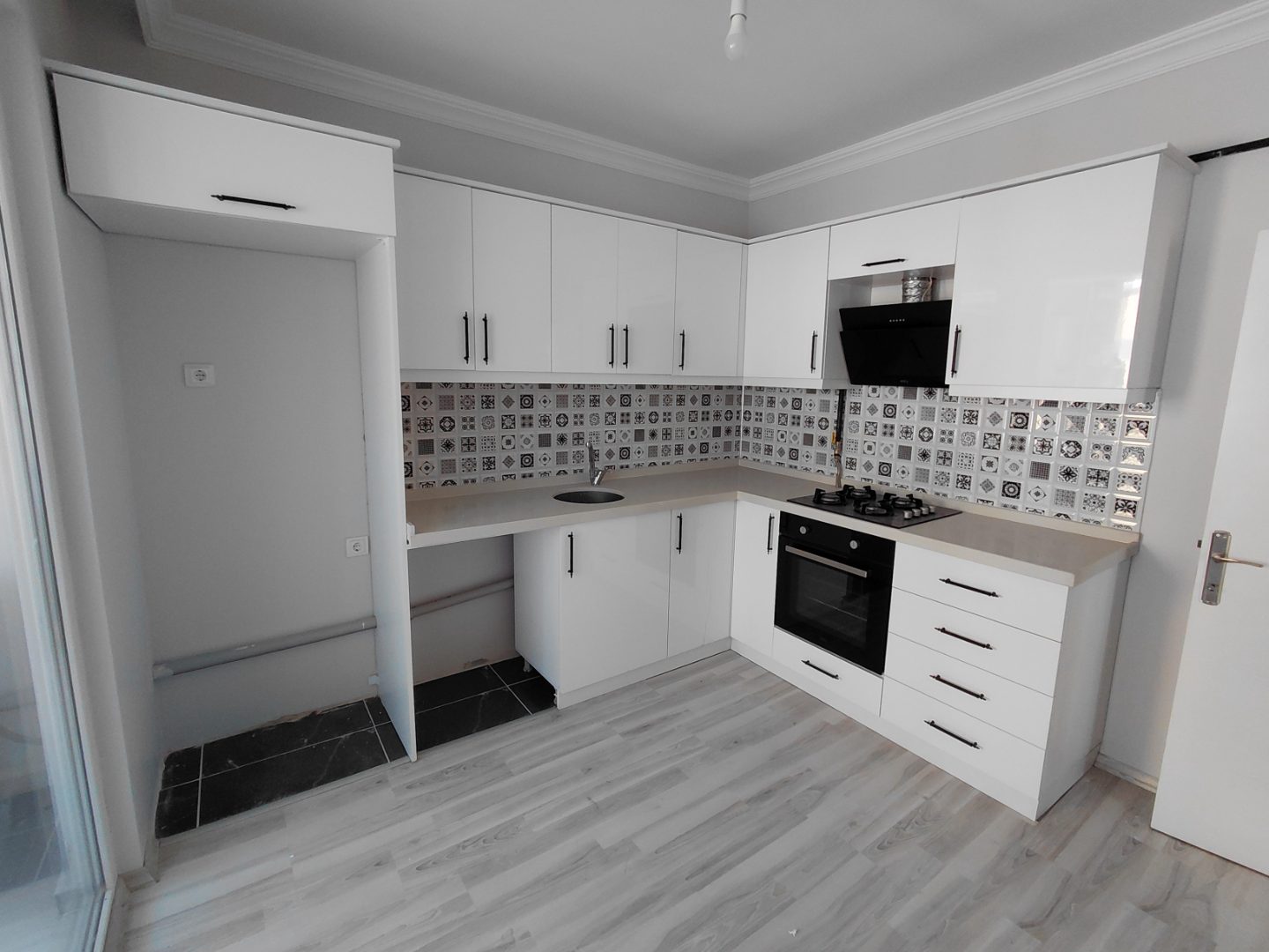 KURUOĞLU NDAN 4 EYLÜL MH. 2+1 DAİRE - 8