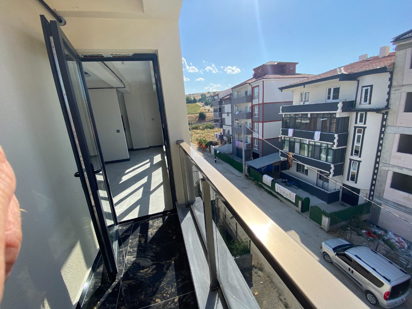 KURUOĞLU 'NDAN KANAL BOYU BÖLGESİNDE 1+1 DAİRE - 19
